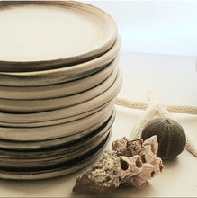Load image into Gallery viewer, 'Coningham' Mini-Plates/coasters