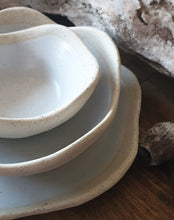 Load image into Gallery viewer, Wave-top Bowl and Plate Set
