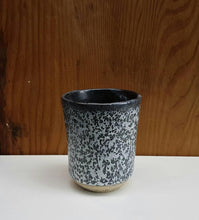 Load image into Gallery viewer, Granite Beaker