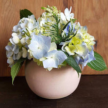 Load image into Gallery viewer, Dusty Pink Fishbowl Vase