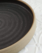 Load image into Gallery viewer, Ribbed Platter - Contrasting