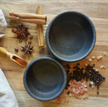 Load image into Gallery viewer, Rustic Salt and Pepper Pinch Pots (two tone)