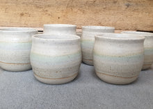 Load image into Gallery viewer, Multi-toned Rounded Beakers