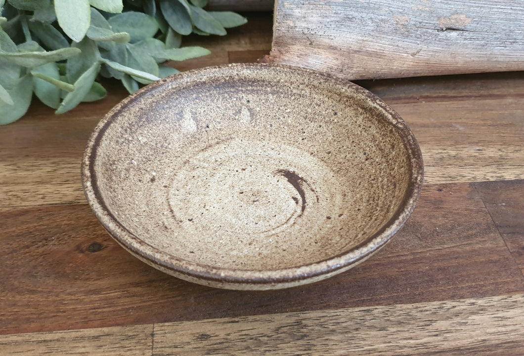 'Toasted Marshmallow' Shallow Bowl (small)